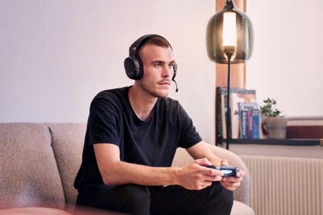 Steelseries, Dünyanın İlk Mobil Uyumlu Wireless Kulaklığı Arctis 1’i Duyurdu!